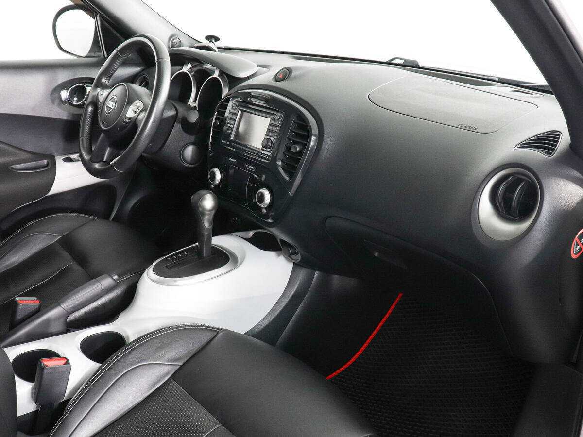 Б/У Ниссан Жук 2012 года. Фото: #9