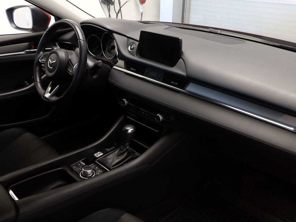 Mazda 6 2018 года с пробегом. Фото: #6