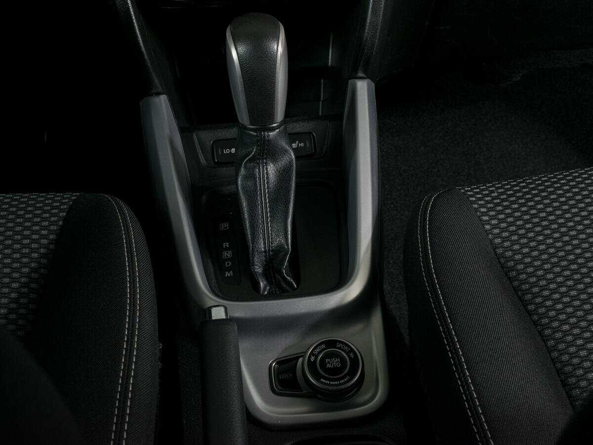 Б/У Сузуки Витара 2015 года. Фото: #13