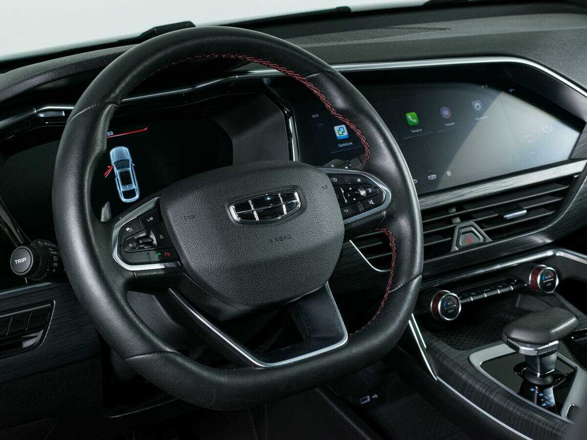 Geely Tugella 2022 года с пробегом. Фото: #13