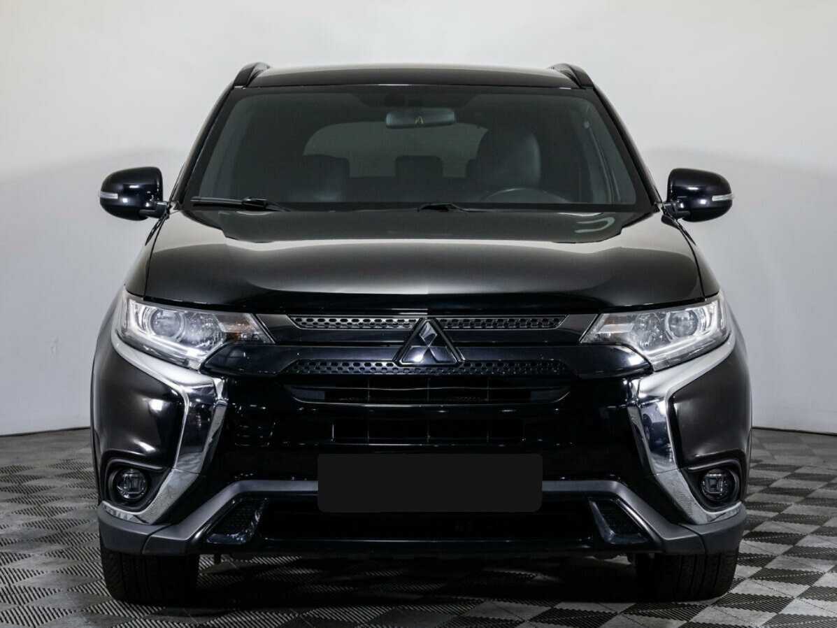 Mitsubishi Outlander 2021 года с пробегом. Фото: #1