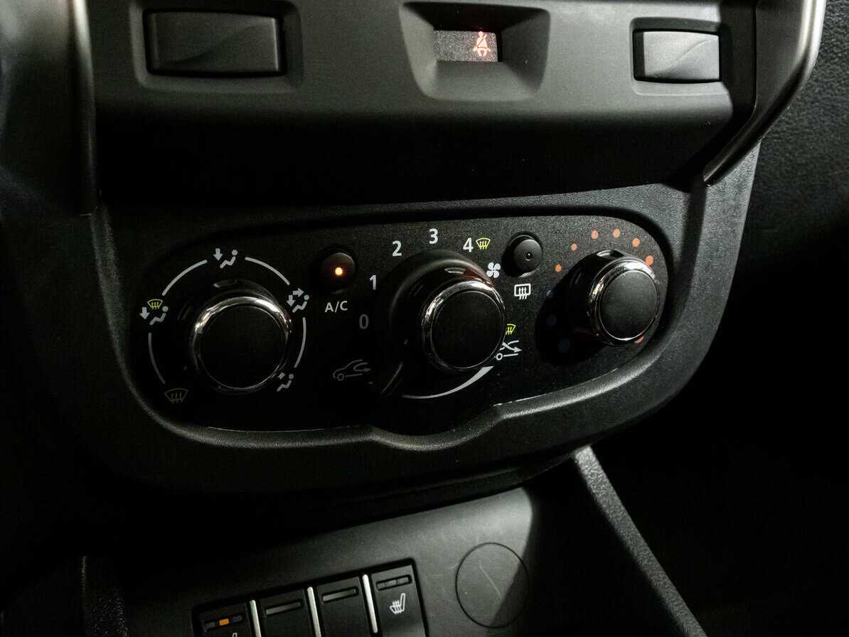 Б/У Лада (ВАЗ) Ларгус 2021 года. Фото: #9