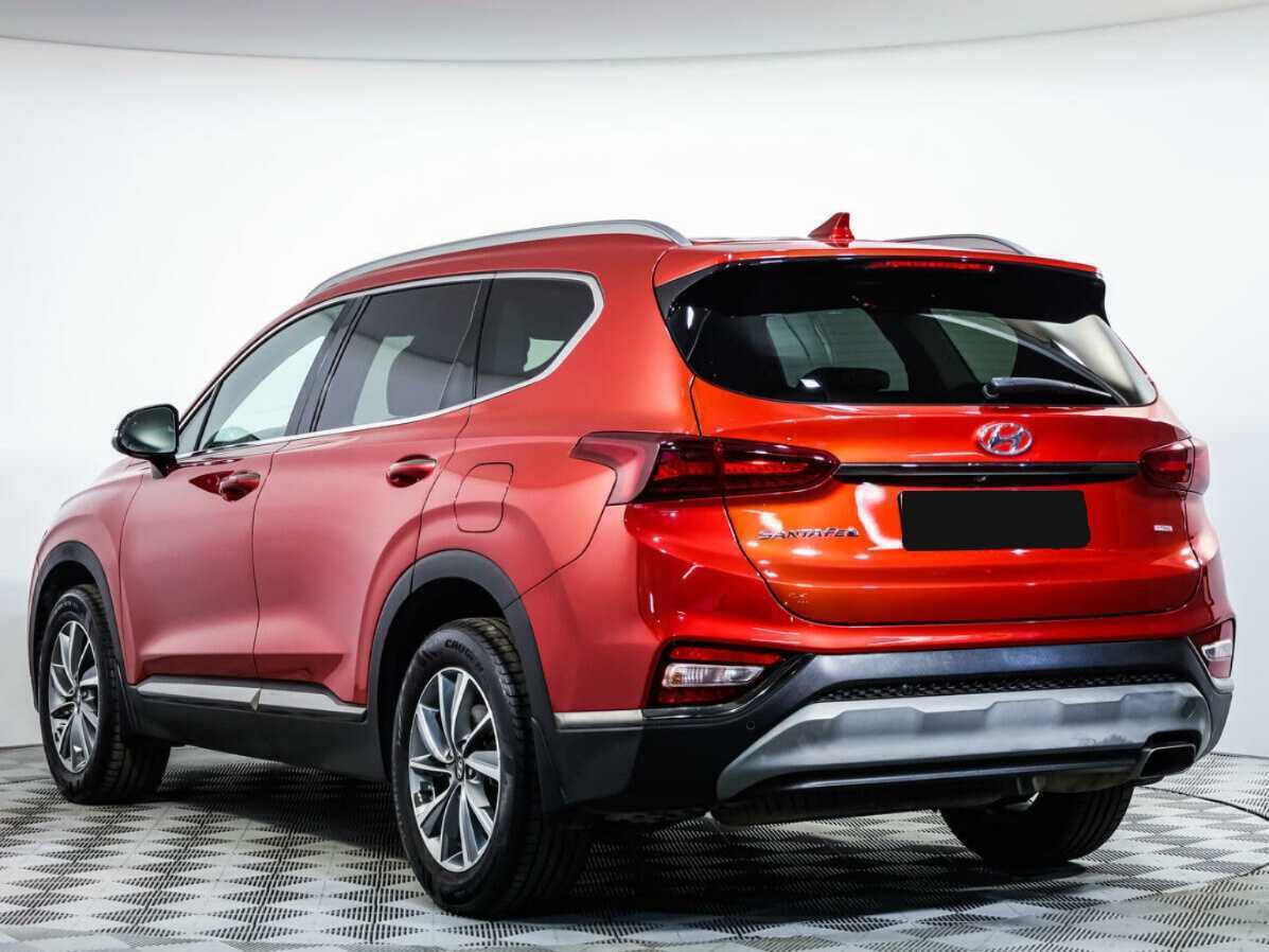 Hyundai Santa Fe 2019 года с пробегом. Фото: #5