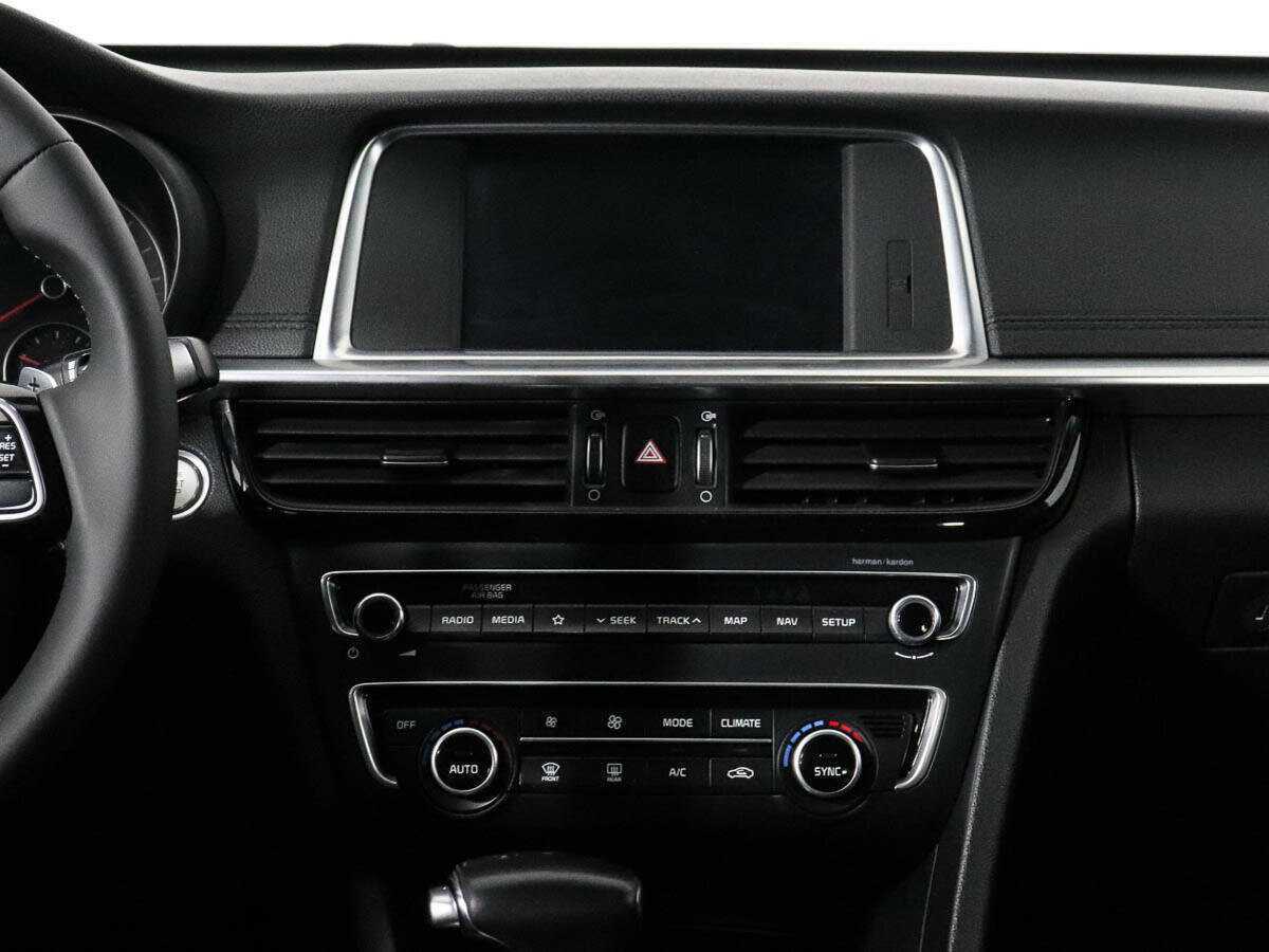 Б/У Киа Оптима 2019 года. Фото: #10