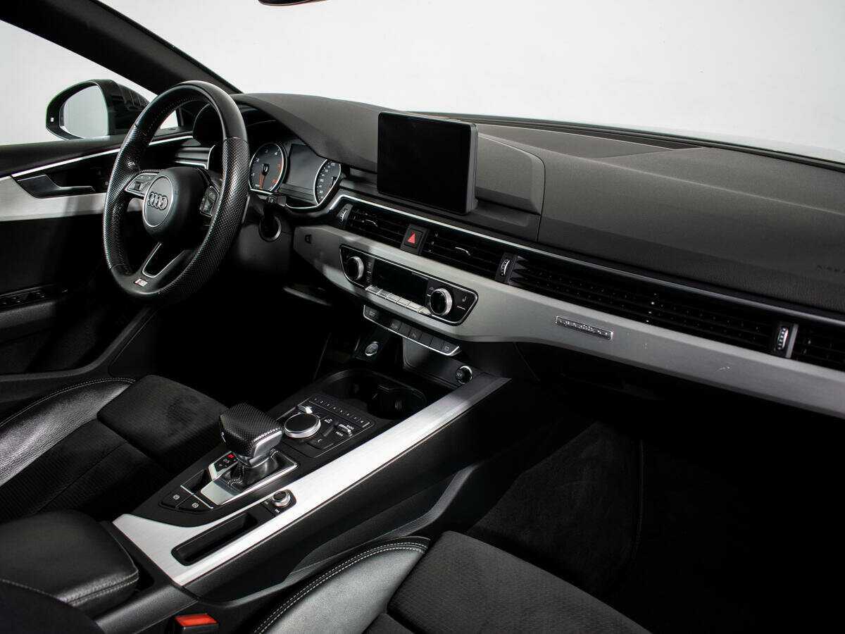 Audi A5 2018 года с пробегом. Фото: #6