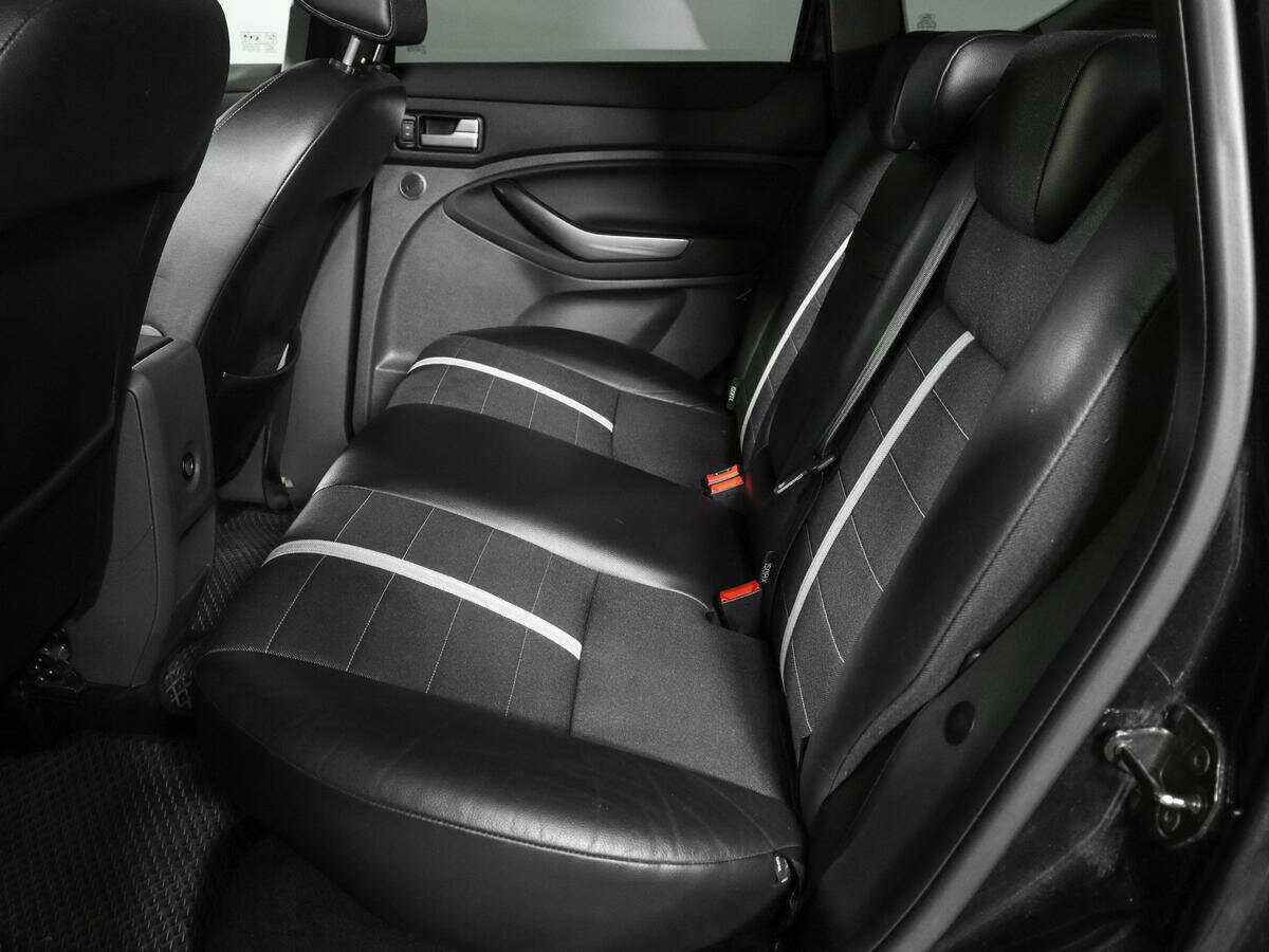 Б/У Форд Куга 2012 года. Фото: #9