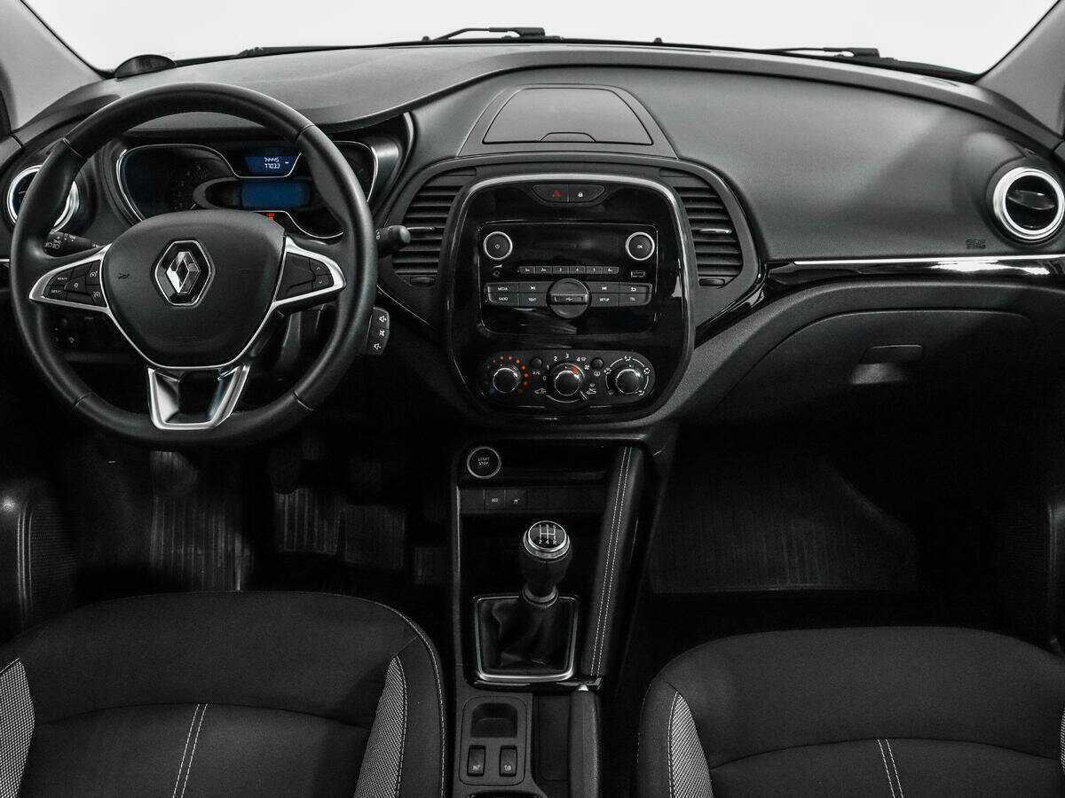 Б/У Рено Каптюр 2020 года. Фото: #11