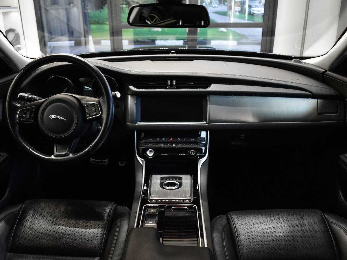 Jaguar XF 2016 года с пробегом. Фото: #7