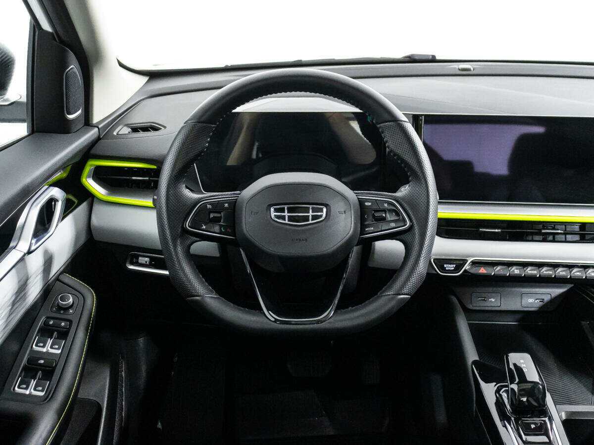 Geely Coolray 2023 года с пробегом. Фото: #21