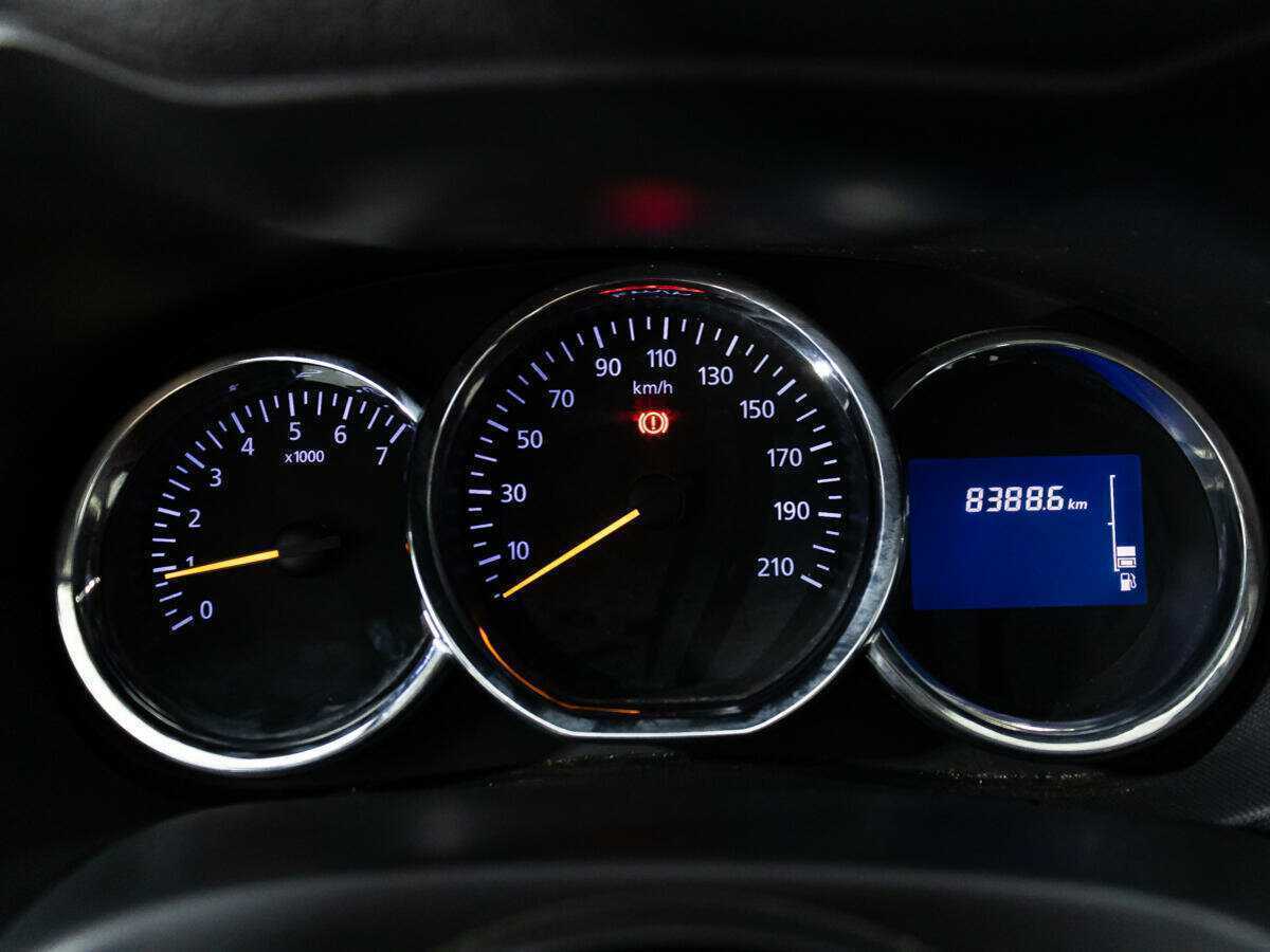 Б/У Рено Дастер 2016 года. Фото: #11