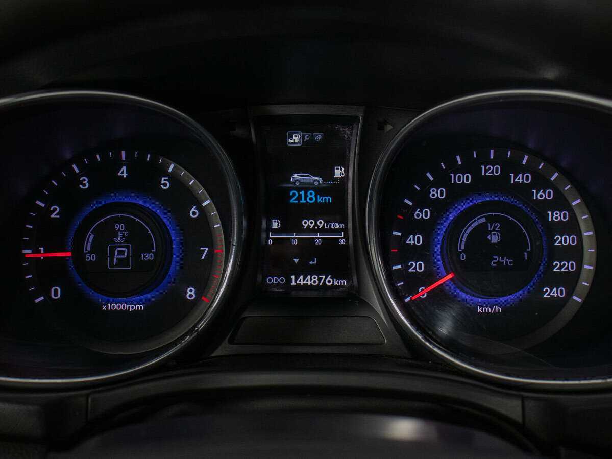 Б/У Хендай Санта Фе 2013 года. Фото: #14