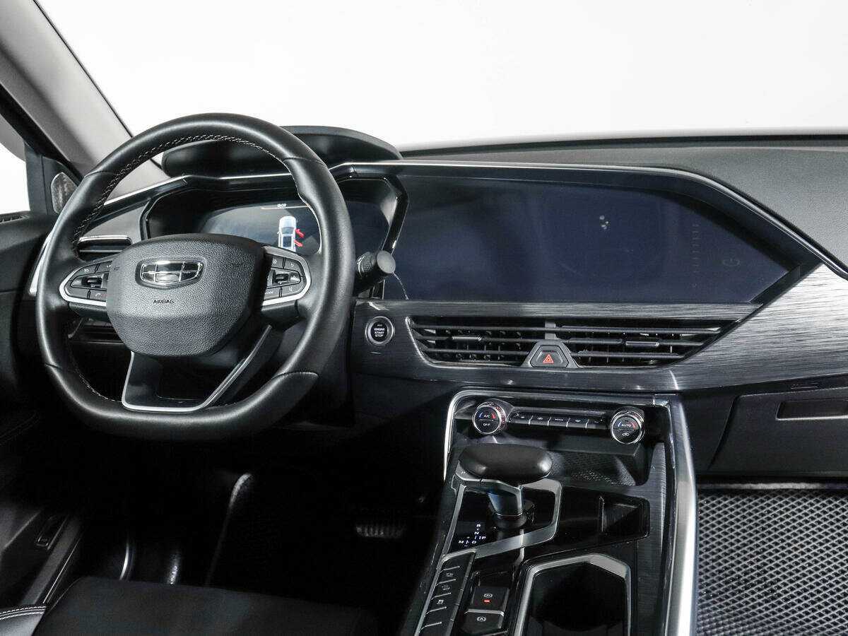 Geely Tugella 2021 года с пробегом. Фото: #11