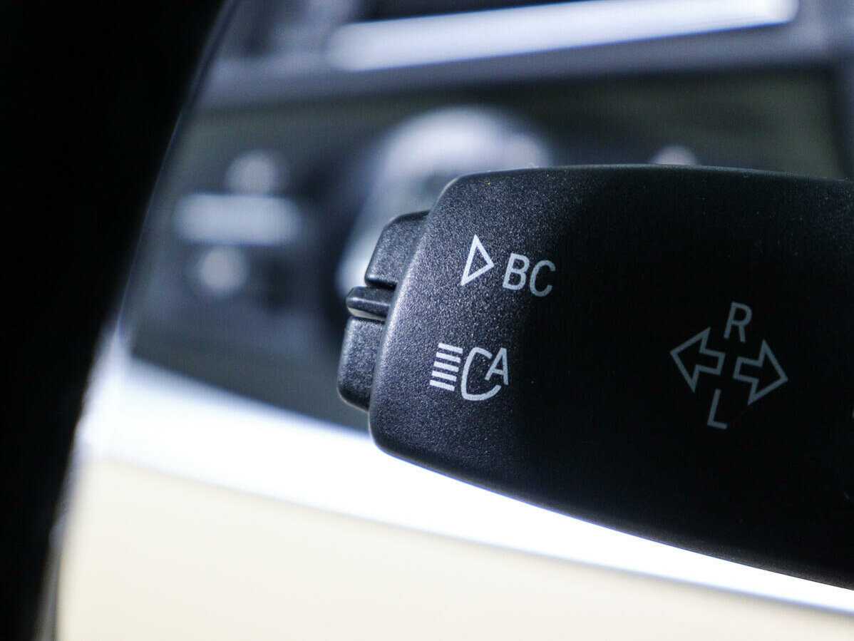 BMW 5 серии 2016 года с пробегом. Фото: #18