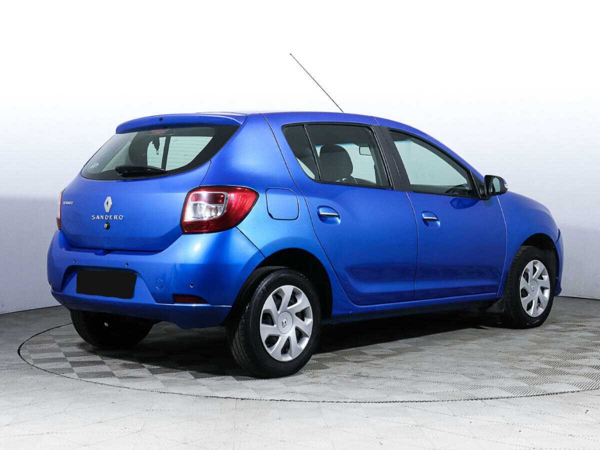 Б/У Рено Сандеро 2016 года. Фото: #3