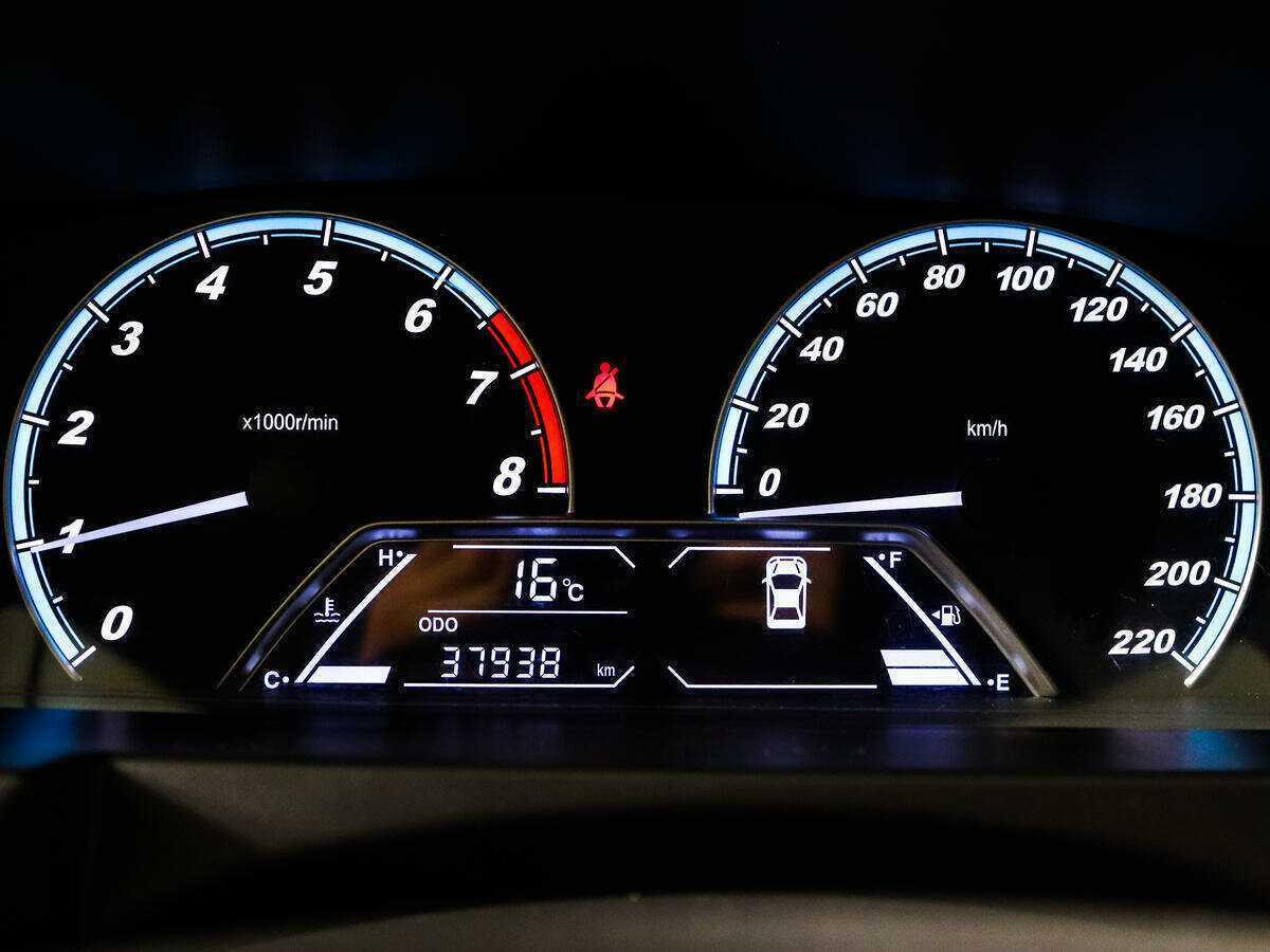 Б/У Лифан Солано 2018 года. Фото: #10