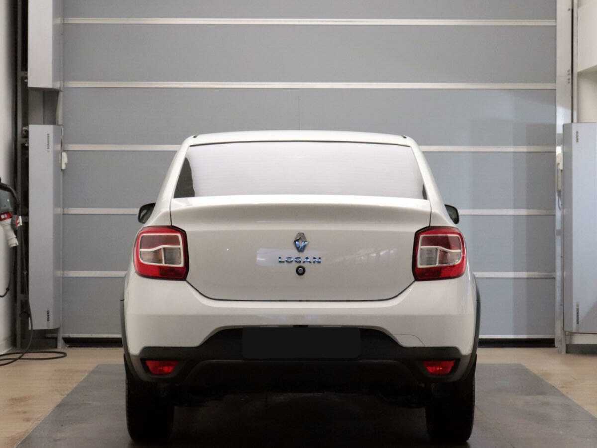 Б/У Рено Логан 2020 года. Фото: #4