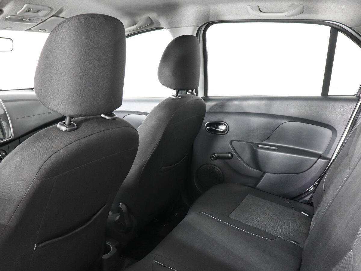 Б/У Рено Логан 2020 года. Фото: #11