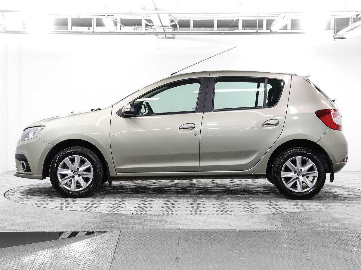 Б/У Рено Сандеро 2019 года. Фото: #7