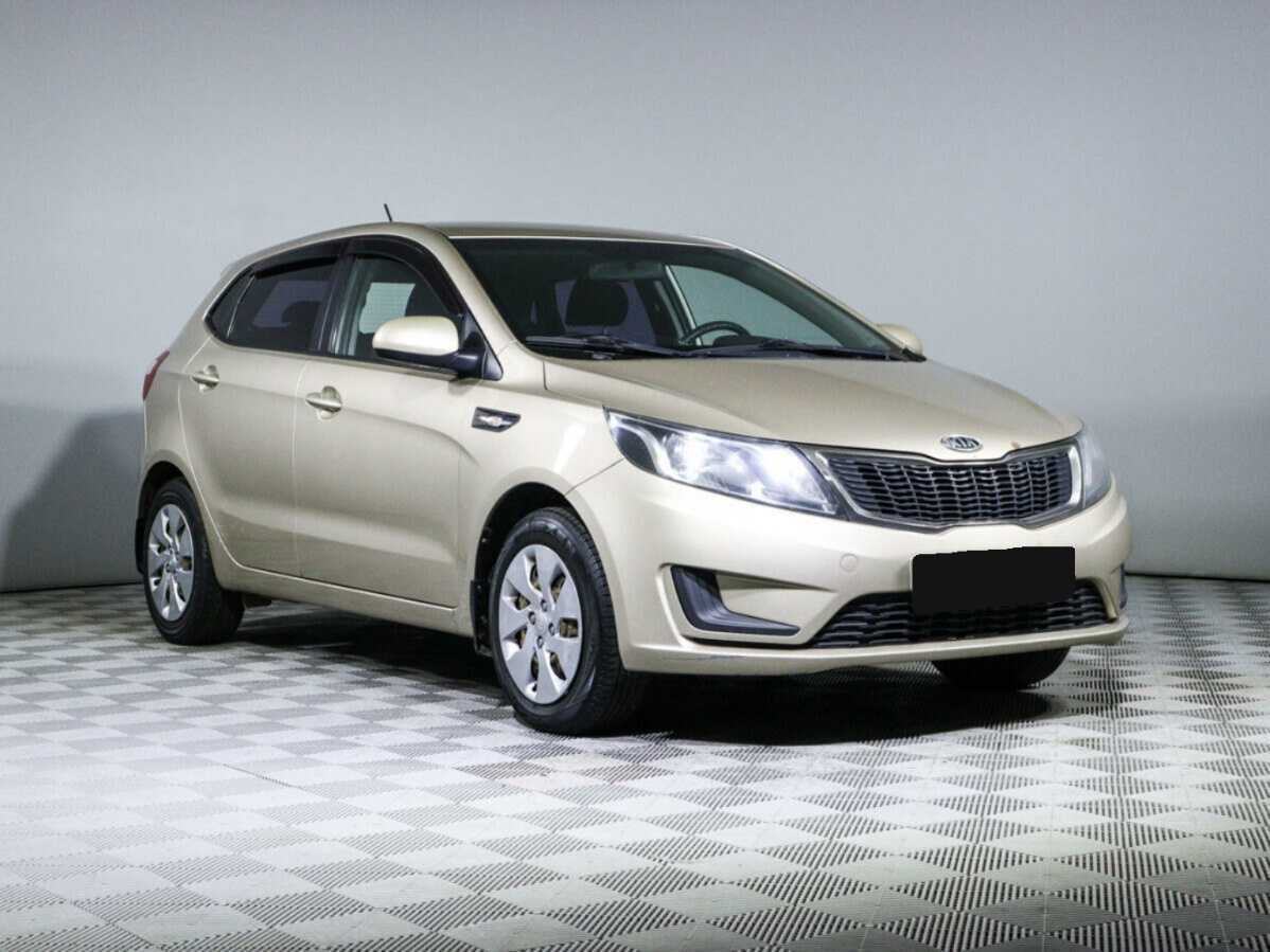 Б/У Киа Рио 2012 года. Фото: #2
