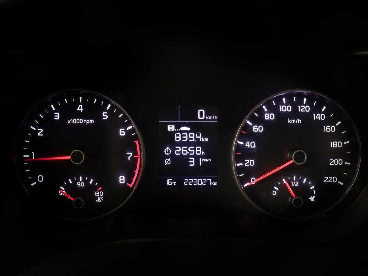 Б/У Киа Рио 2017 года. Фото: #10