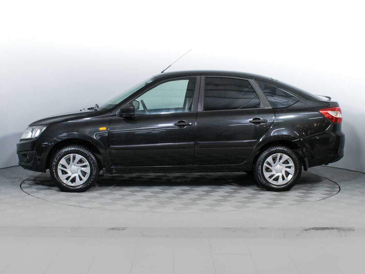 Б/У Лада (ВАЗ) Гранта 2015 года. Фото: #7