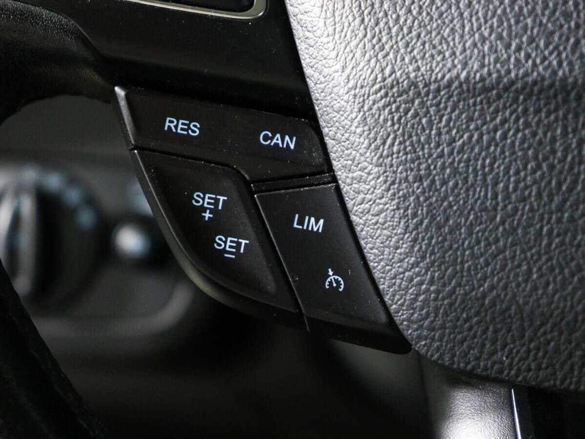 Б/У Форд Куга 2017 года. Фото: #14