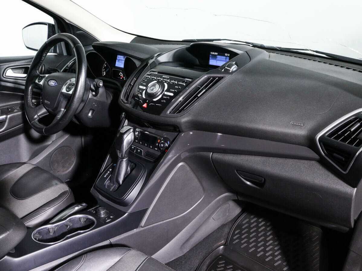 Б/У Форд Куга 2013 года. Фото: #7