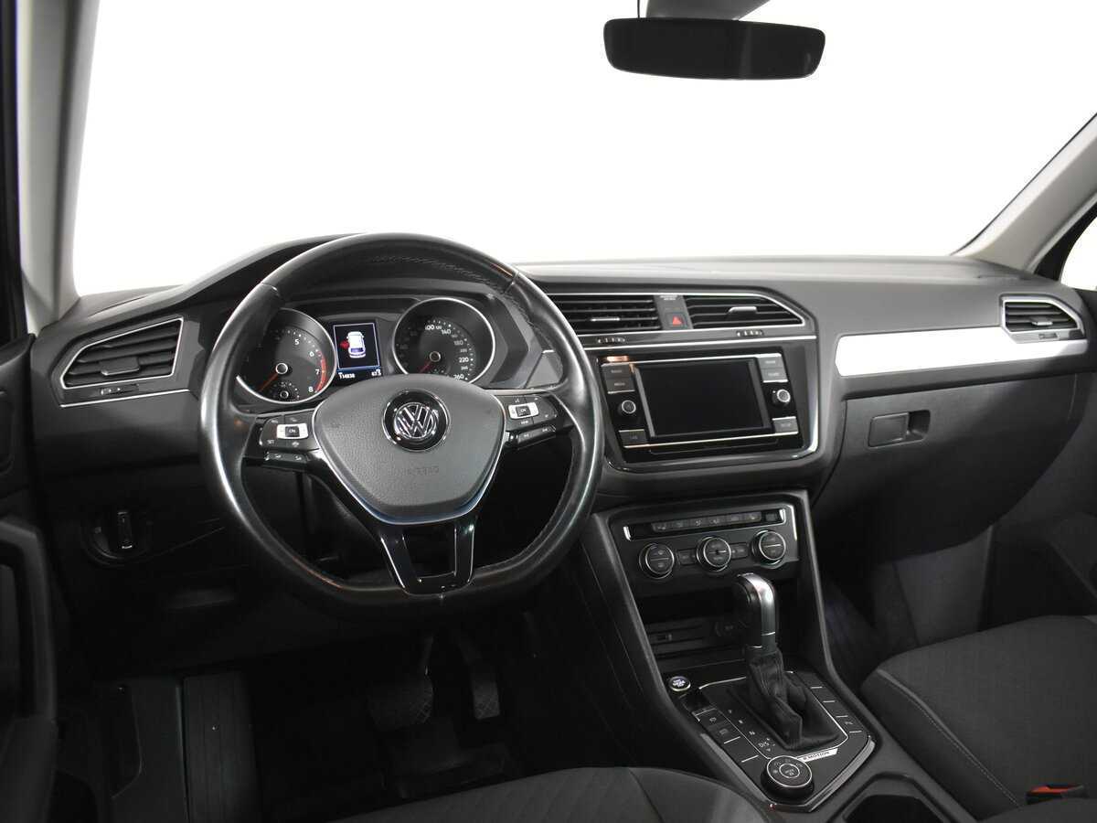 Volkswagen Tiguan 2018 года с пробегом. Фото: #13