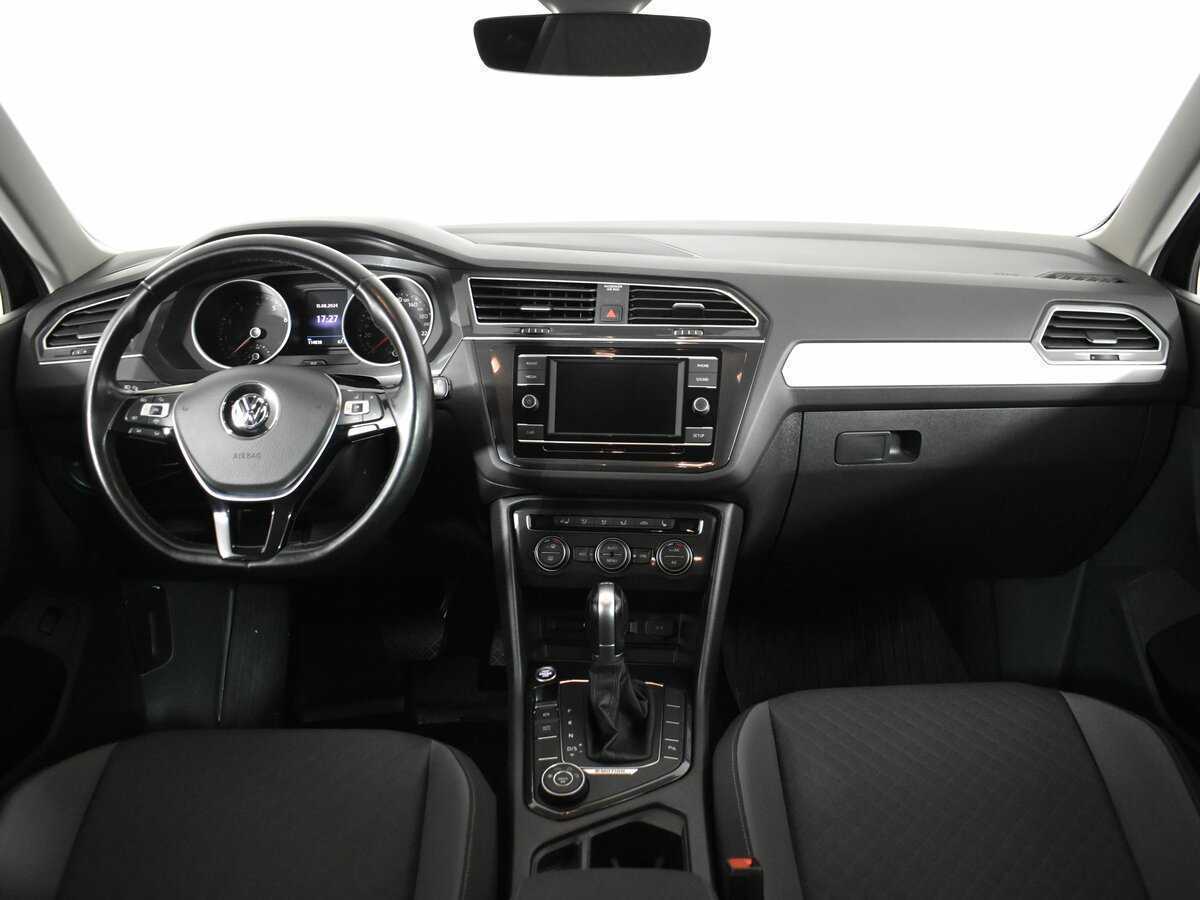 Volkswagen Tiguan 2018 года с пробегом. Фото: #14