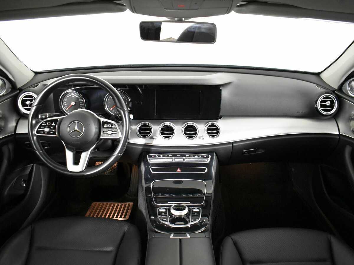 Mercedes-Benz E-Класс 2019 года с пробегом. Фото: #9