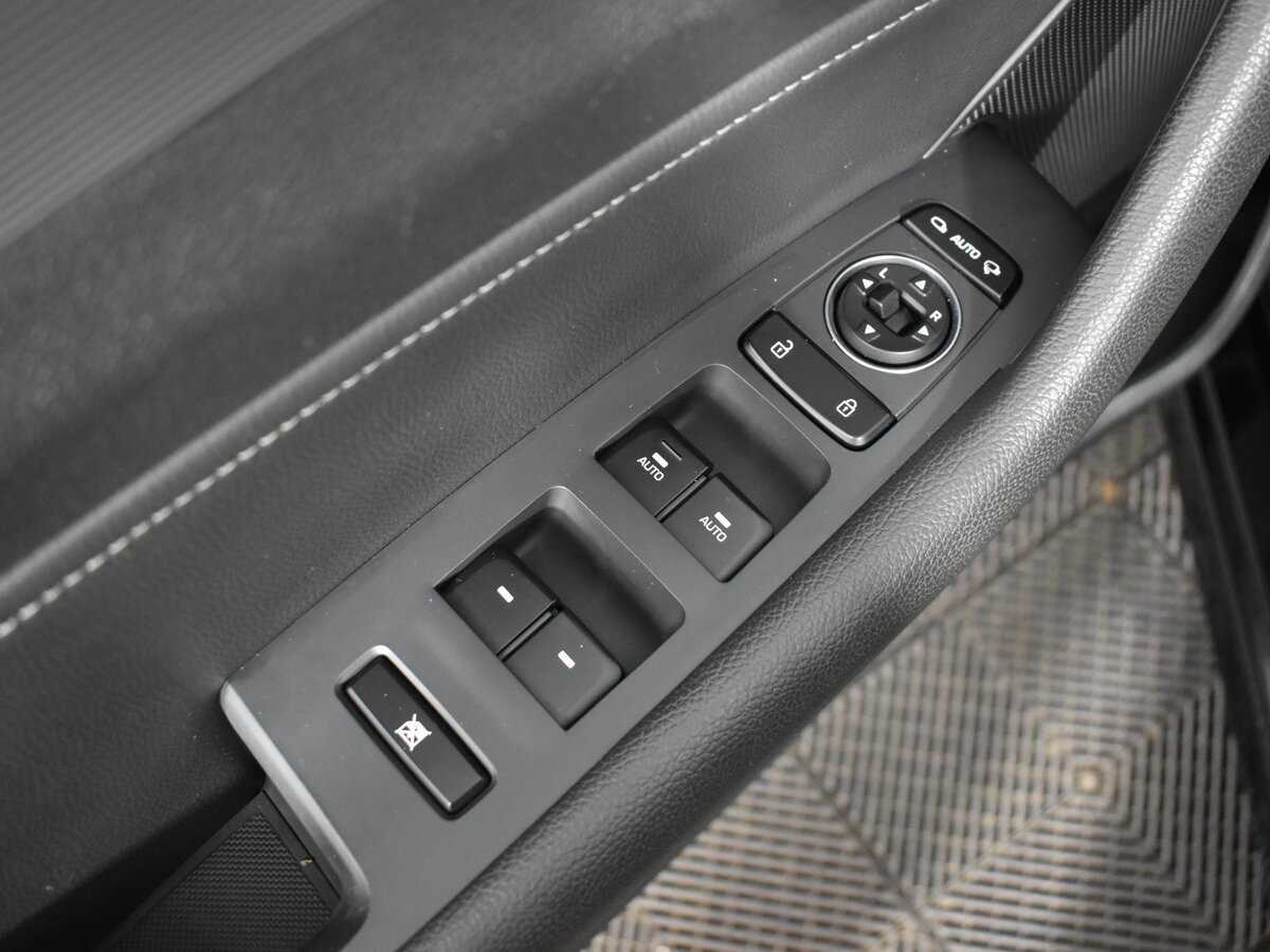 Hyundai Sonata 2018 года с пробегом. Фото: #7