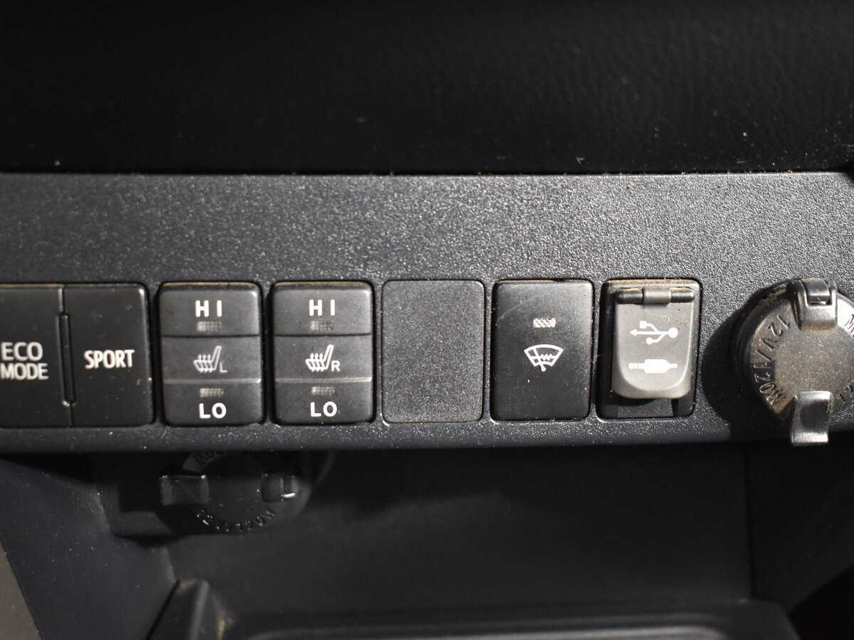 Б/У Тойота Рав4 2014 года. Фото: #20