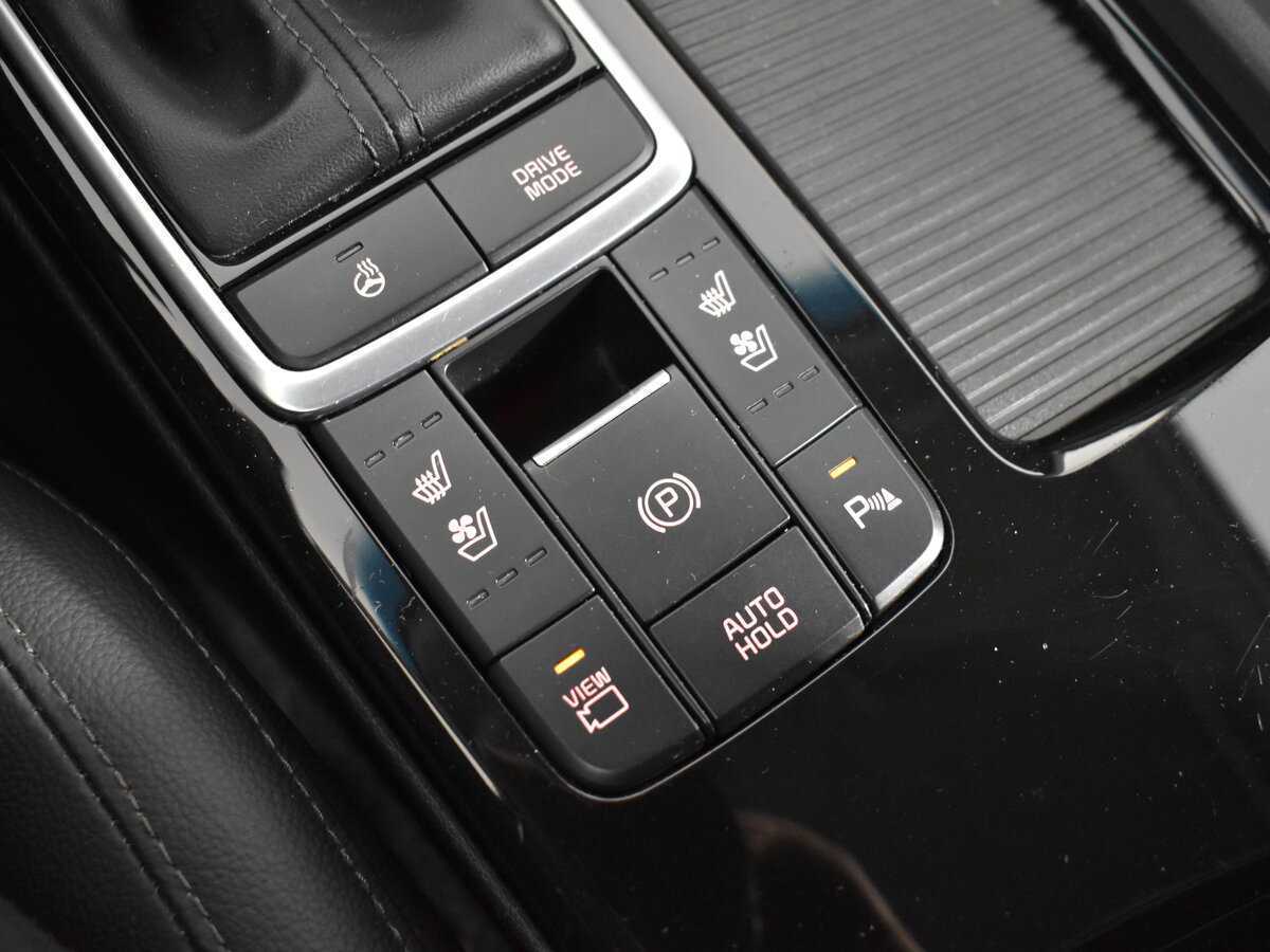 Б/У Киа Оптима 2019 года. Фото: #18