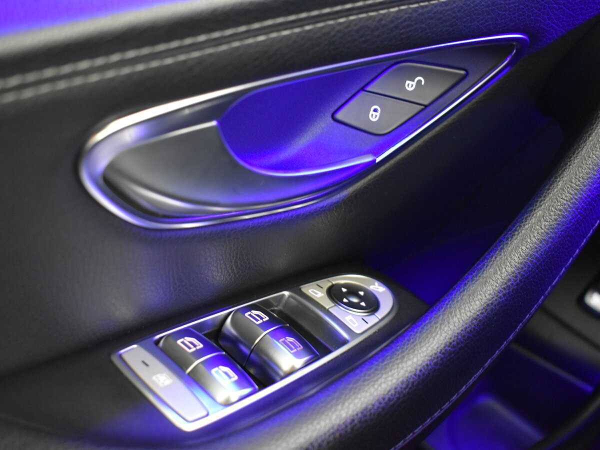 Mercedes-Benz E-Класс 2019 года с пробегом. Фото: #8