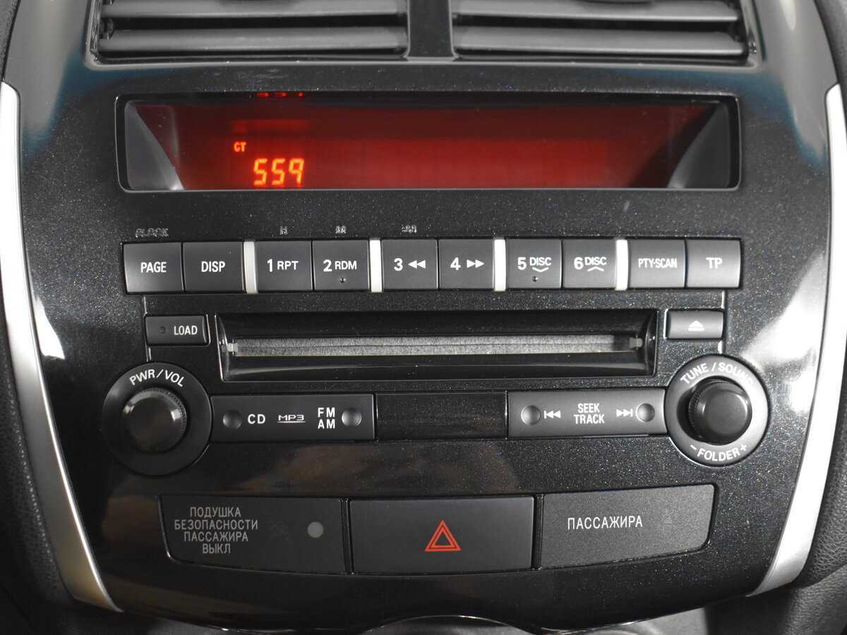 Б/У Пежо 4008 2012 года. Фото: #16