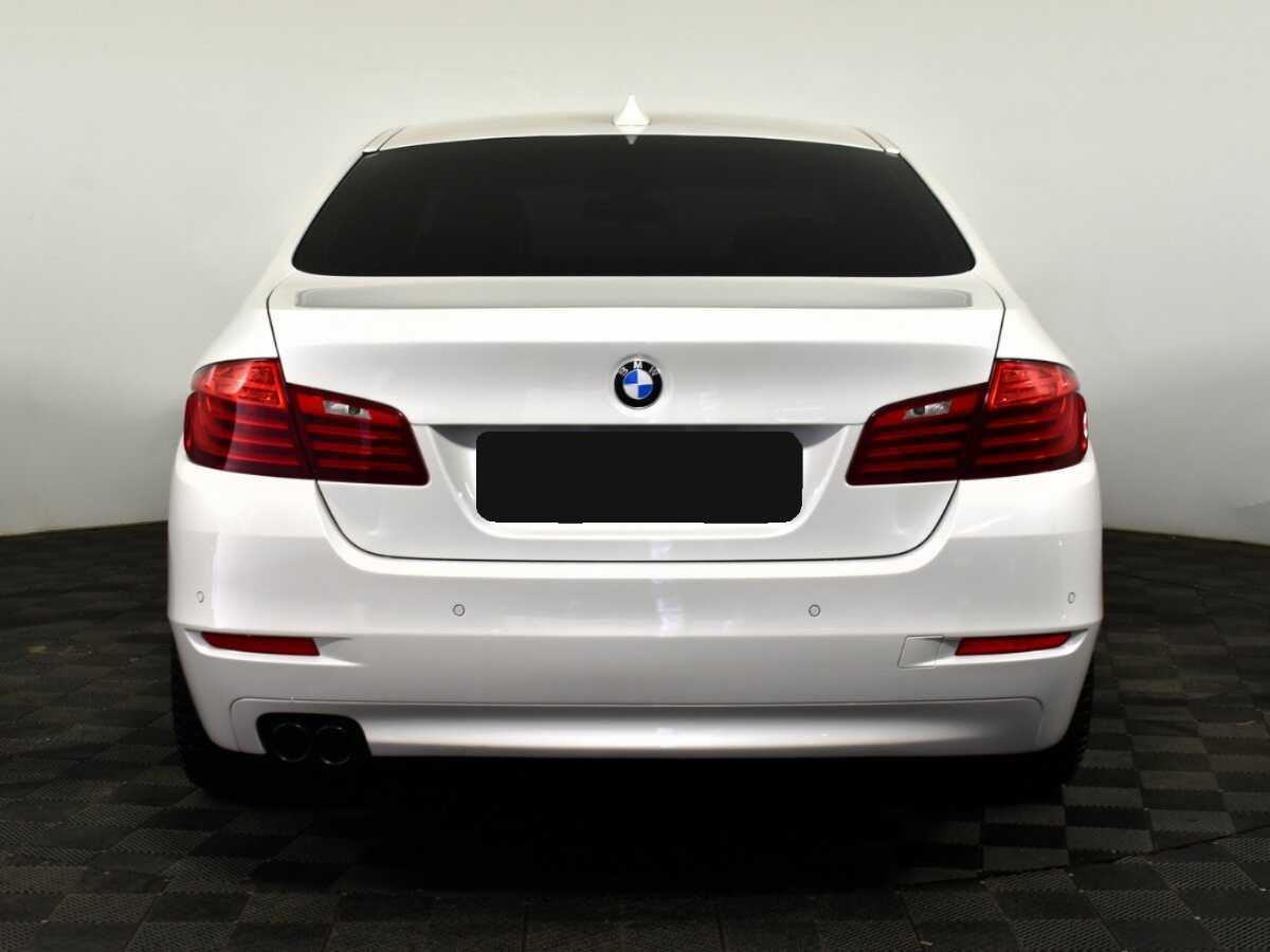 BMW 5 серии 2016 года с пробегом. Фото: #4