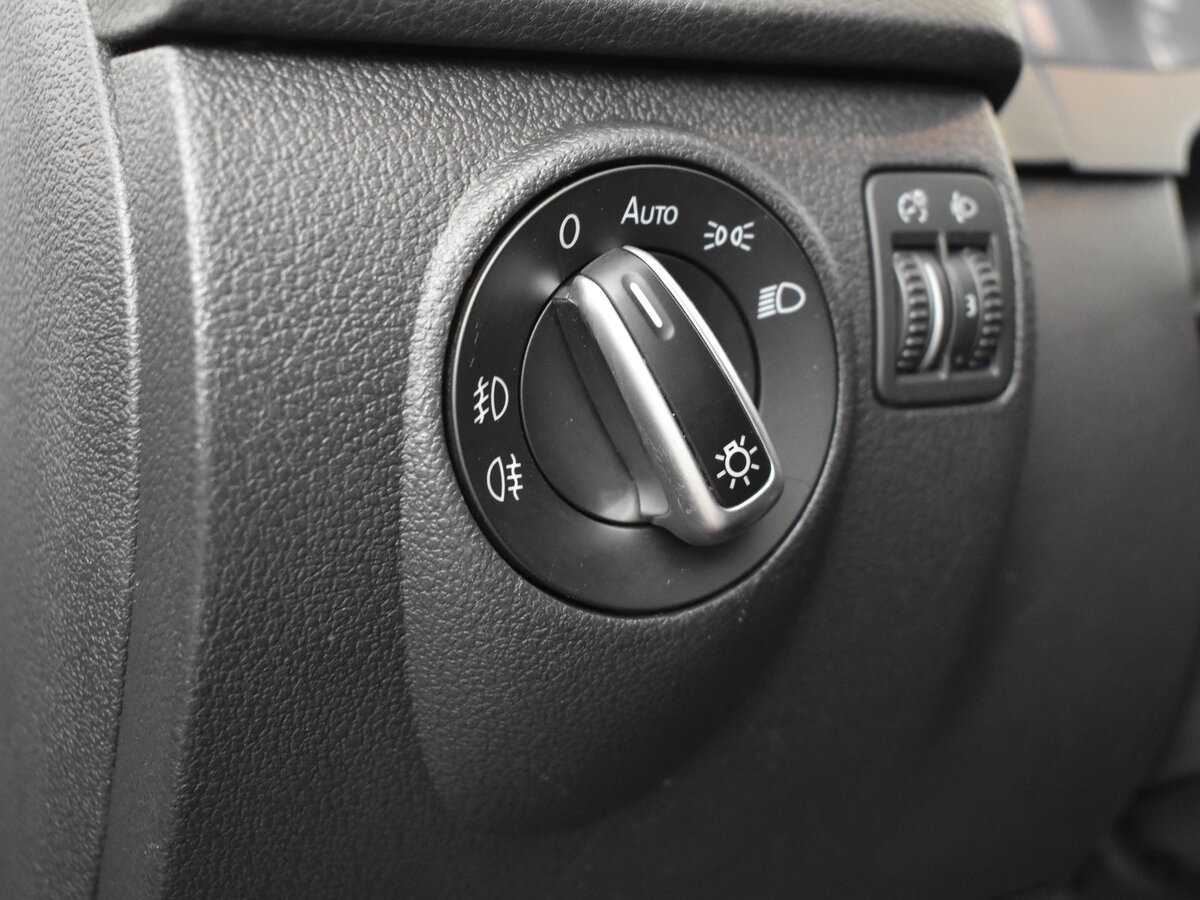 Б/У Фольксваген Тигуан 2012 года. Фото: #6