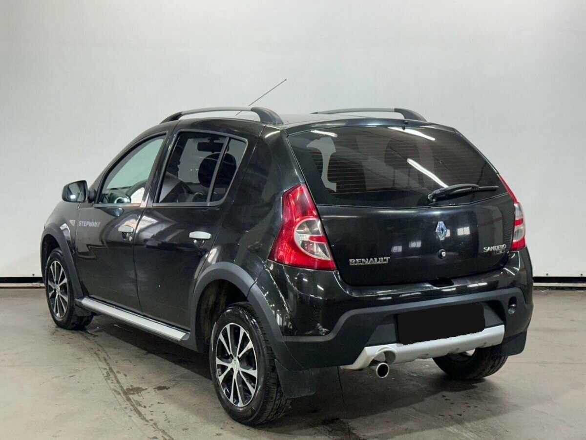 Б/У Рено Сандеро 2012 года. Фото: #6