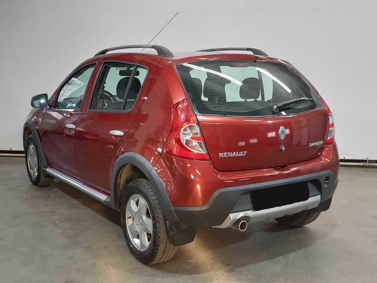 Б/У Рено Сандеро 2012 года. Фото: #6
