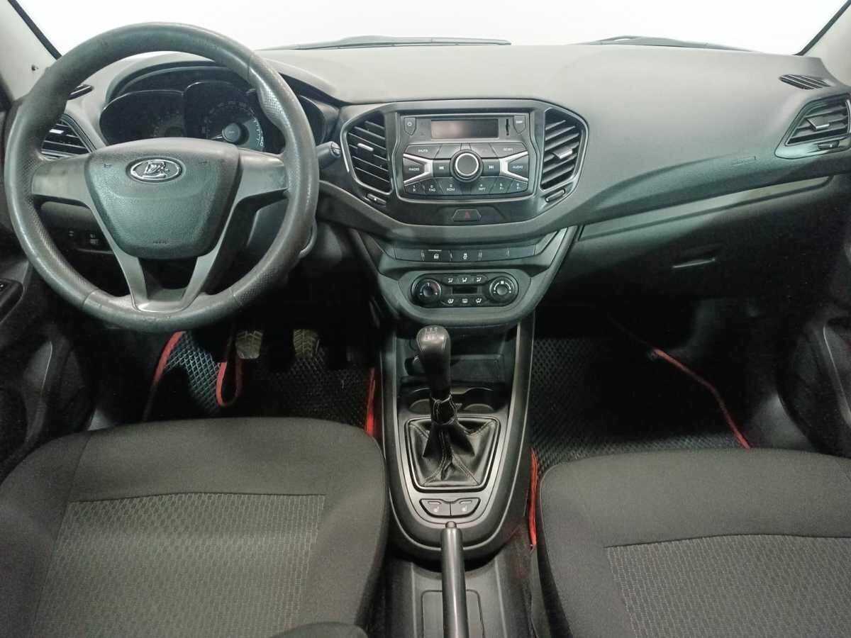 Б/У Лада (ВАЗ) Веста 2016 года. Фото: #8