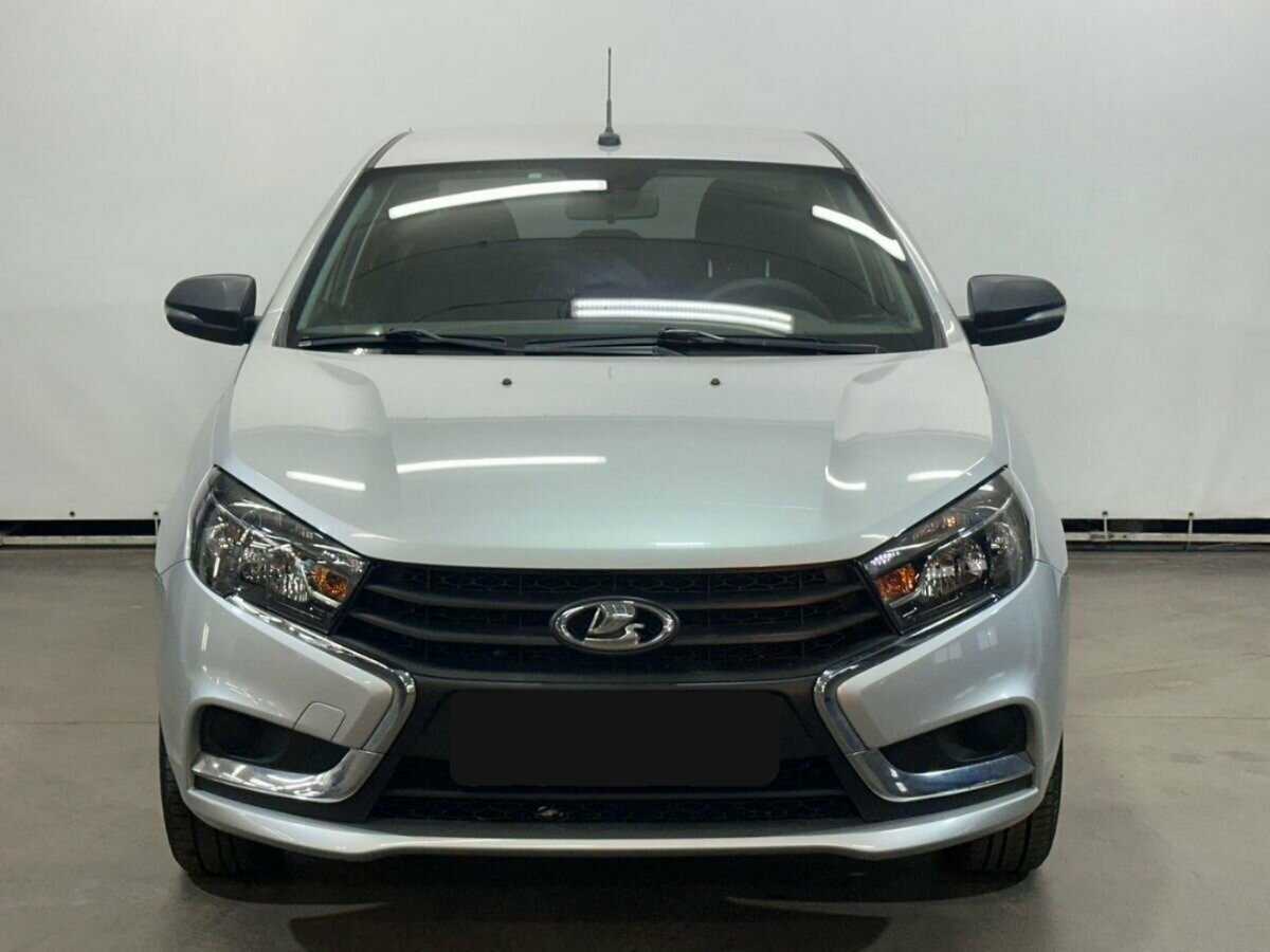 Б/У Лада (ВАЗ) Веста 2016 года. Фото: #1