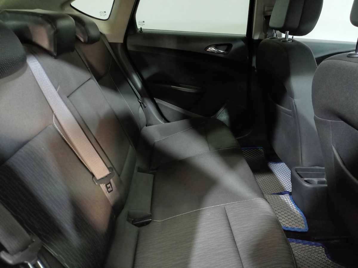 Б/У Опель Астра 2012 года. Фото: #10