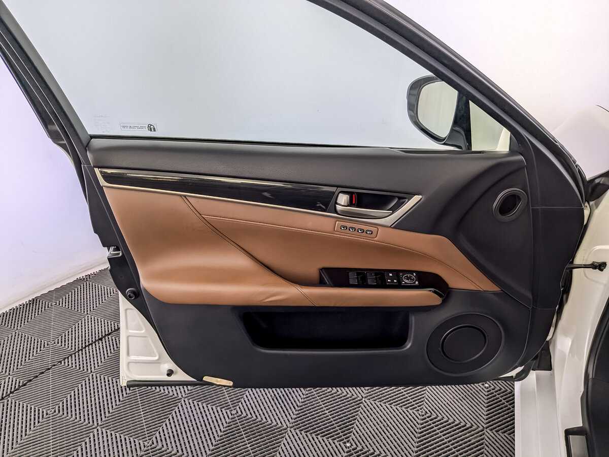 Lexus GS 2014 года с пробегом. Фото: #14