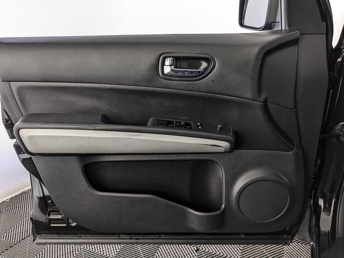 Б/У Ниссан Икс-Трейл 2013 года. Фото: #13