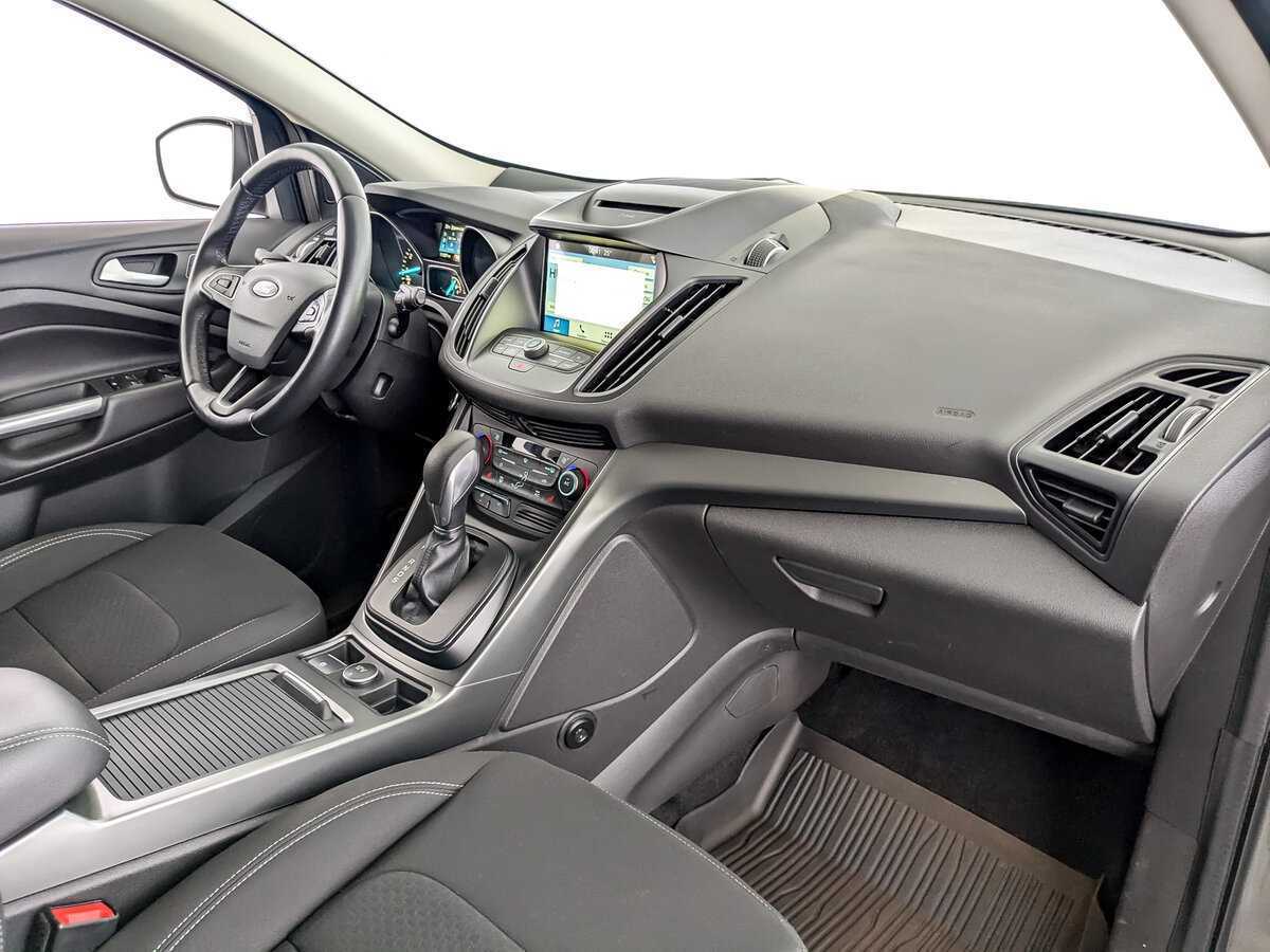 Б/У Форд Куга 2018 года. Фото: #8