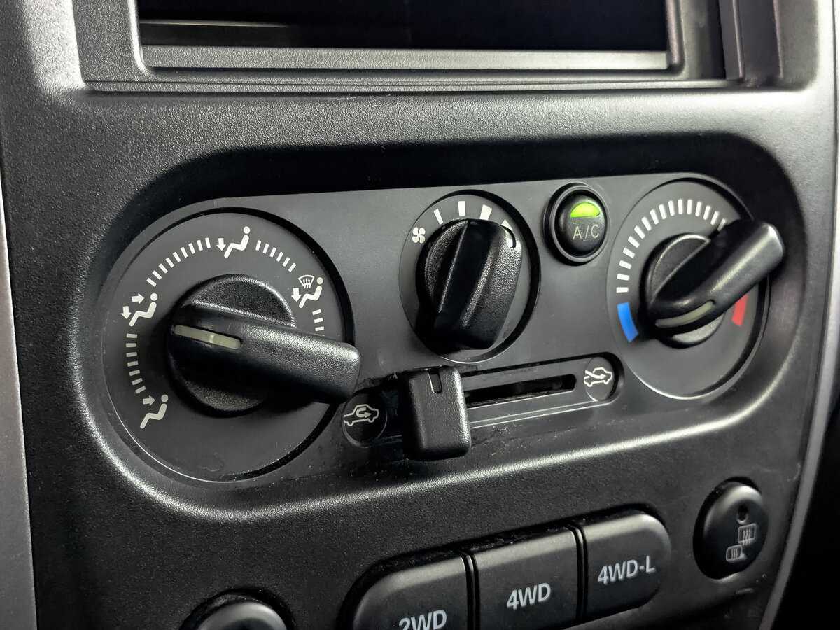 Б/У Сузуки Джимни 2017 года. Фото: #15