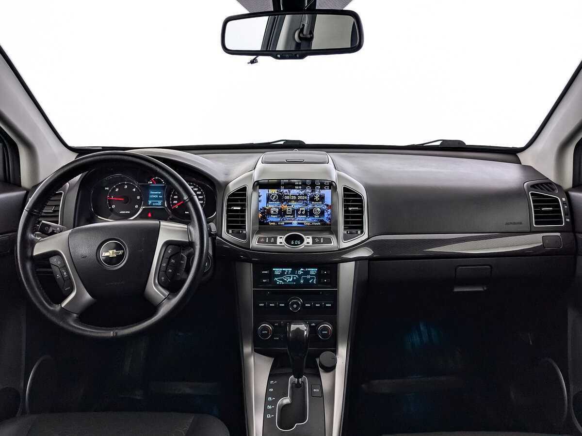 Б/У Шевроле Каптива 2015 года. Фото: #9