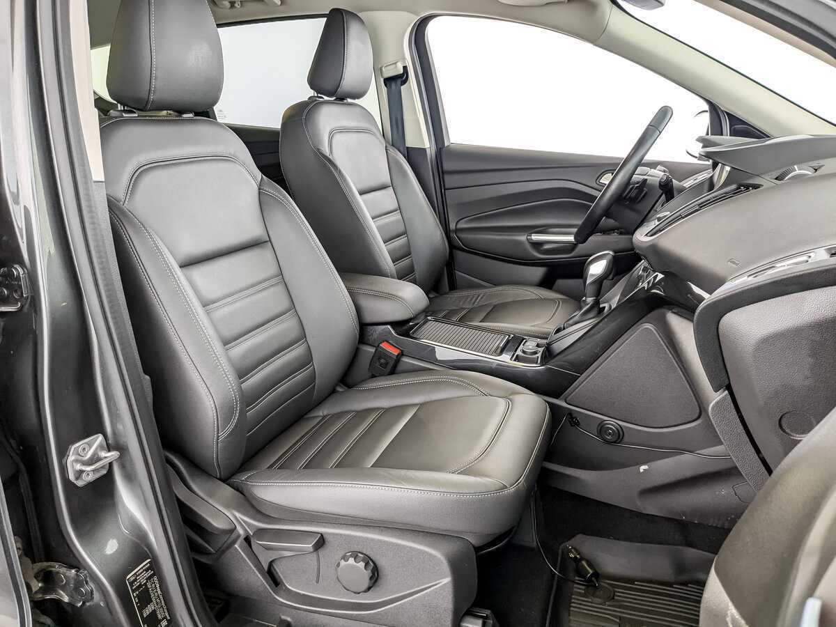 Б/У Форд Куга 2017 года. Фото: #19