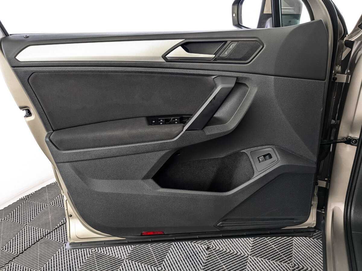Volkswagen Tiguan 2019 года с пробегом. Фото: #14