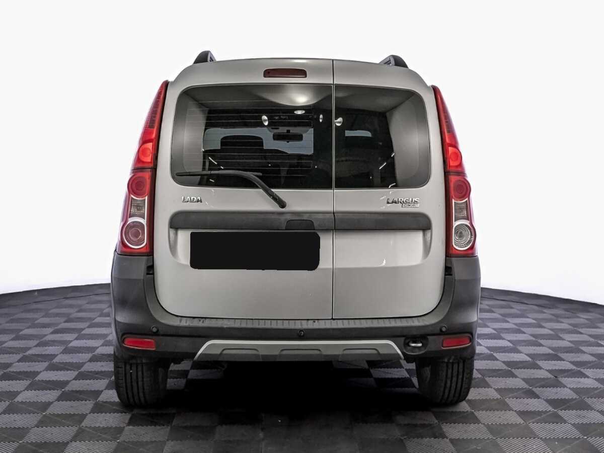 Б/У Лада (ВАЗ) Ларгус 2017 года. Фото: #5